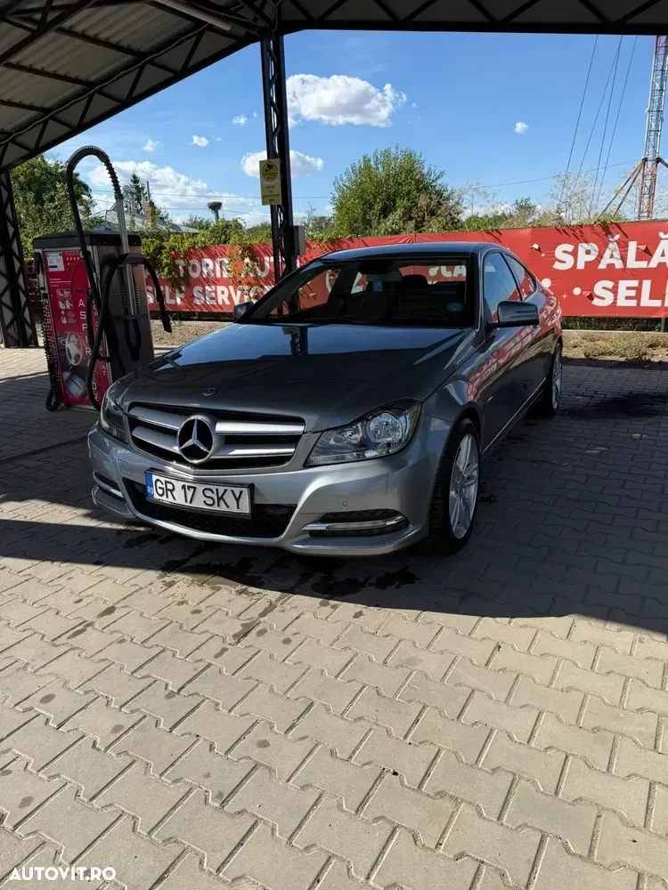 Mercedes-Benz C W204 — imagine 6