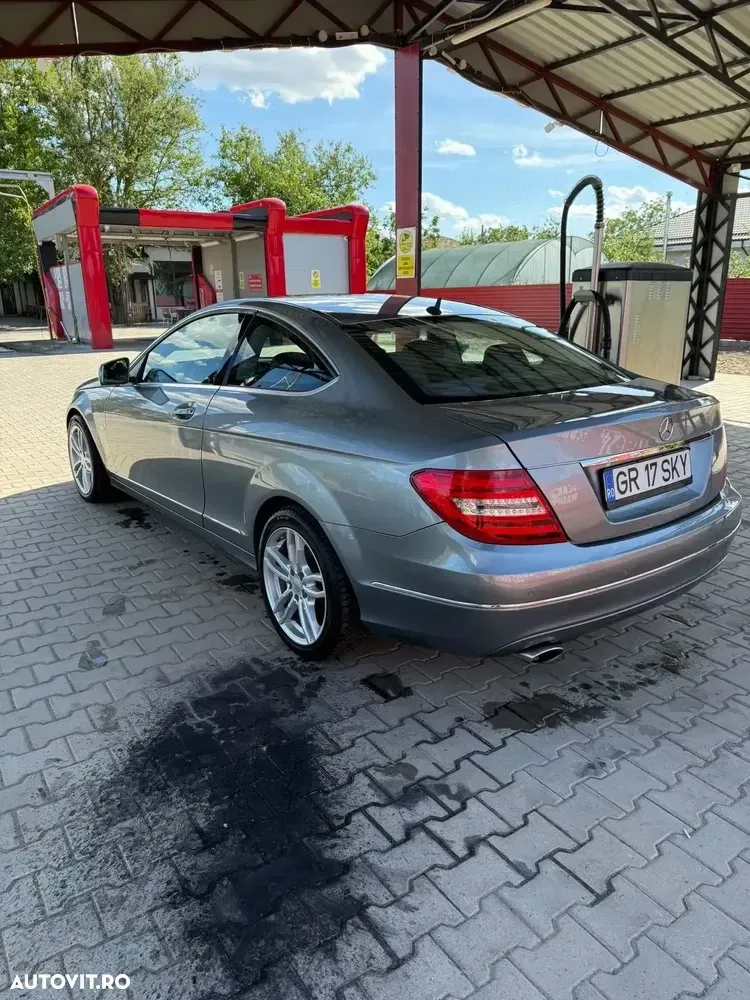 Mercedes-Benz C W204 — imagine 2