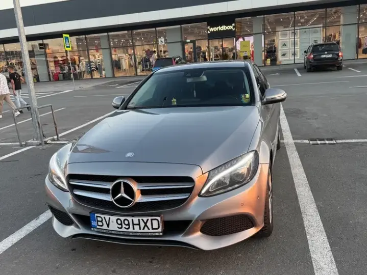 Mercedes-Benz C W205 220 d 7G-TRONIC