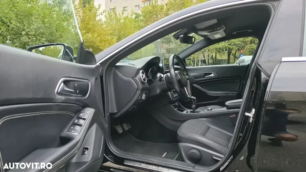 Mercedes-Benz CLA 180 C117 — imagine 5