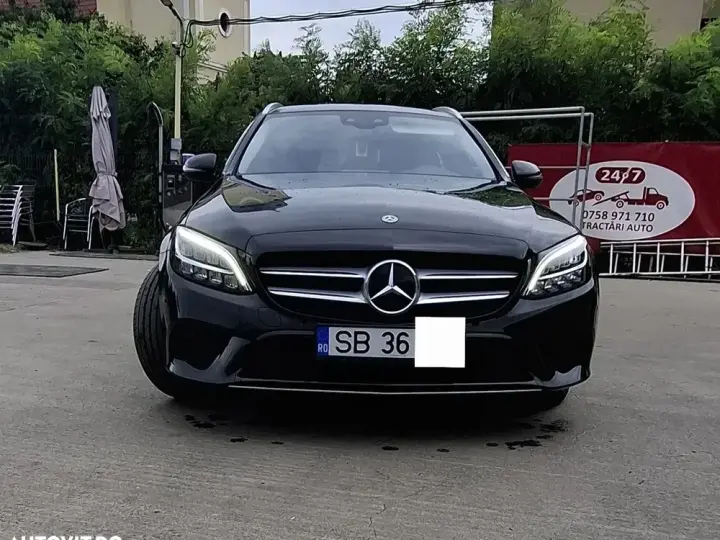 Mercedes-Benz C W205 300 de 9G-TRONIC
