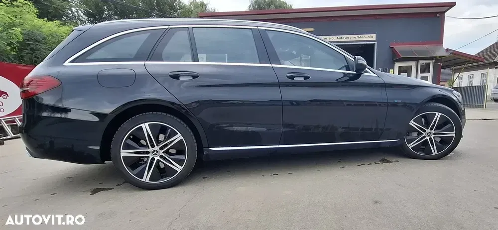 Mercedes-Benz C W205 300 de 9G-TRONIC — imagine 2