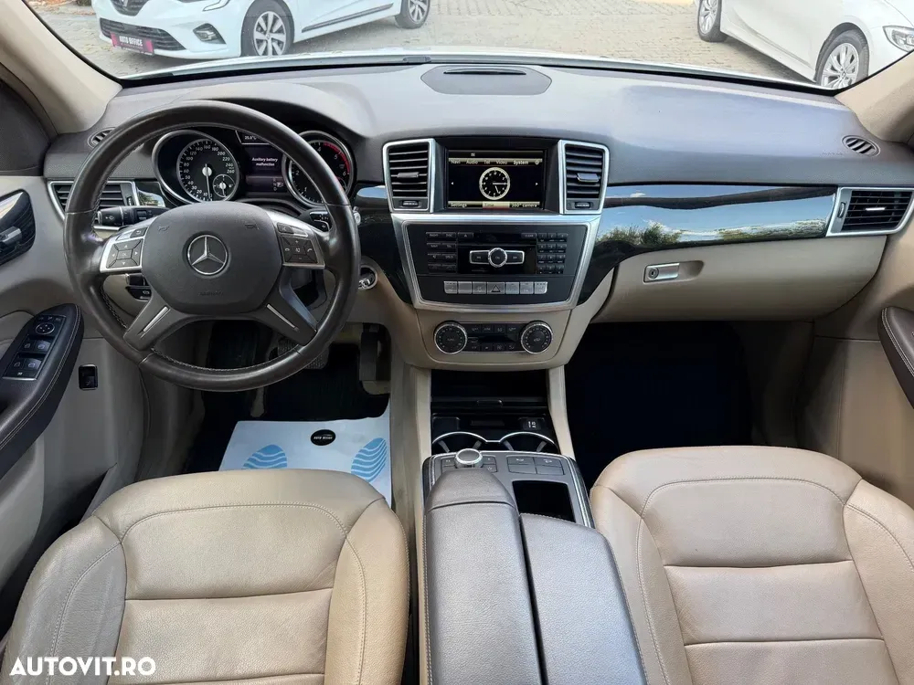 Mercedes-Benz ML 350 BlueTEC 4MATIC 7G-TRONIC — imagine 3