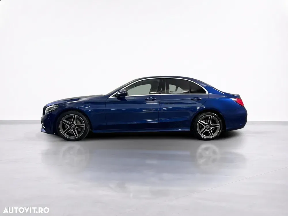 Mercedes-Benz C — imagine 2