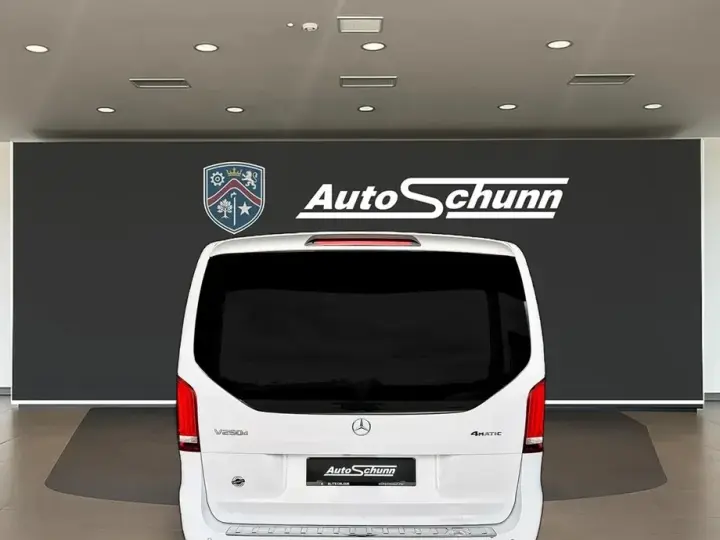 Mercedes-Benz V 250 d lang 7G-TRONIC