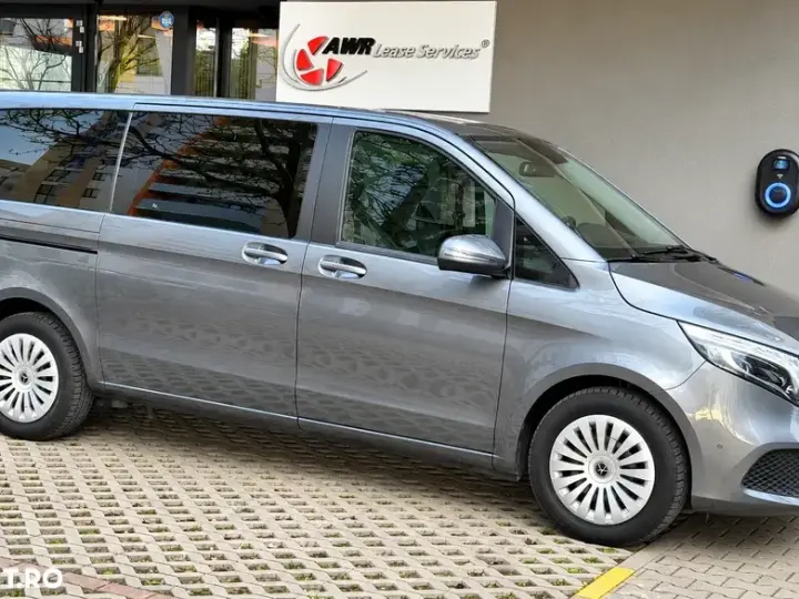 Mercedes-Benz V 300 d Combi Extra-lung 237 CP RWD 9AT