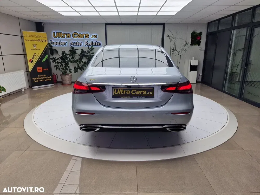 Mercedes-Benz E — imagine 4