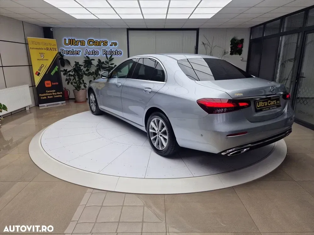 Mercedes-Benz E — imagine 3