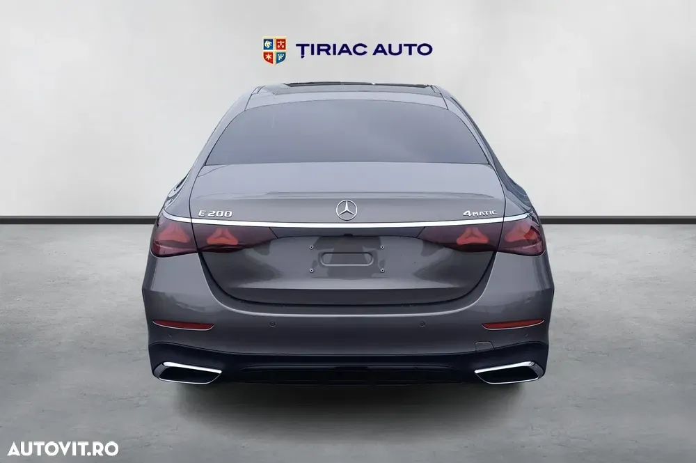 Mercedes-Benz E W214 200 MHEV 4MATIC Aut. — imagine 4