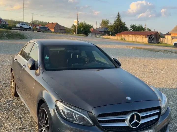 Mercedes-Benz C W205 220 d 9G-TRONIC AMG Line
