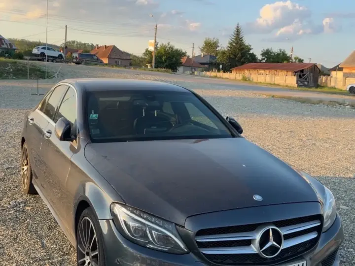 Mercedes-Benz C W205 220 d 9G-TRONIC AMG Line