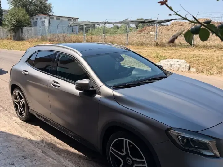 Mercedes-Benz GLA 220 d 4MATIC Aut.