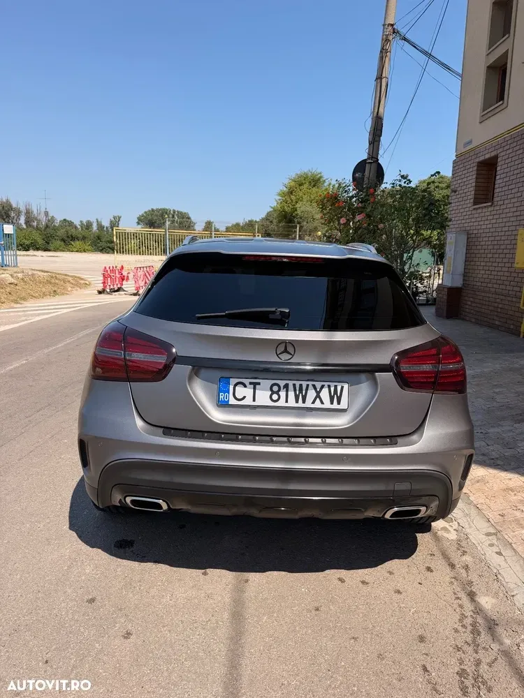 Mercedes-Benz GLA 220 d 4MATIC Aut. — imagine 2