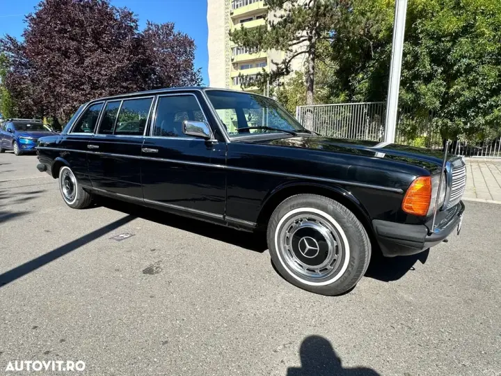 Mercedes-Benz W123