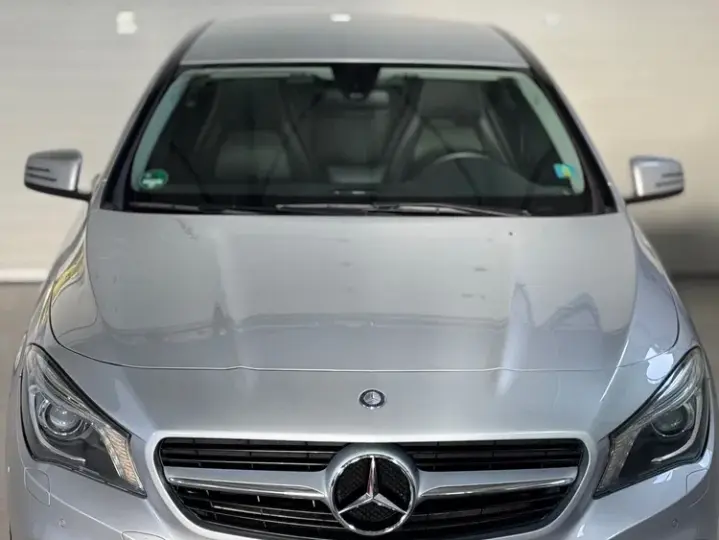 Mercedes-Benz CLA 180 UrbanStyle Edition