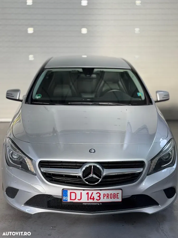 Mercedes-Benz CLA 180 UrbanStyle Edition — imagine 3