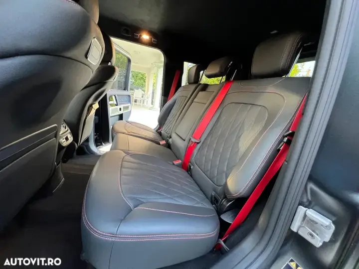 Mercedes-Benz G W483