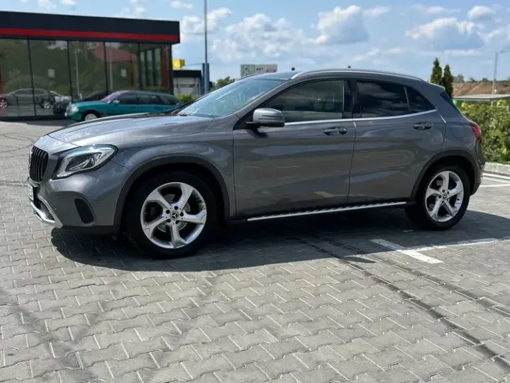 Mercedes-Benz GLA X156 220 d 4MATIC Aut.