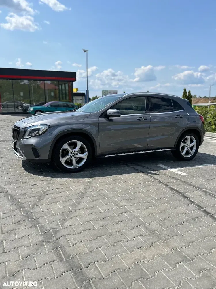 Mercedes-Benz GLA X156 220 d 4MATIC Aut. — imagine 4