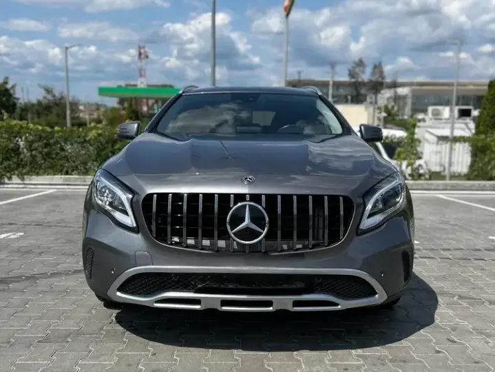 Mercedes-Benz GLA X156 220 d 4MATIC Aut.