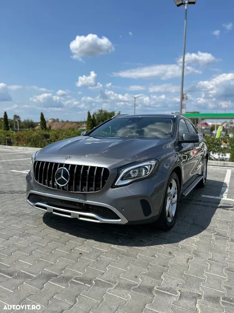 Mercedes-Benz GLA X156 220 d 4MATIC Aut. — imagine 3