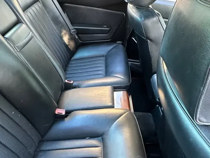 Mercedes-Benz E W124