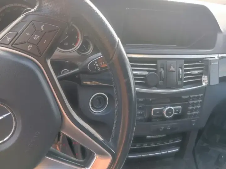 Mercedes-Benz E W212