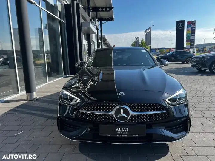 Mercedes-Benz C 300 e 9G-TRONIC AMG Line