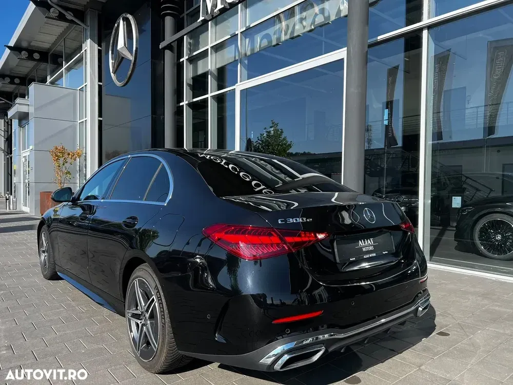 Mercedes-Benz C 300 e 9G-TRONIC AMG Line — imagine 3