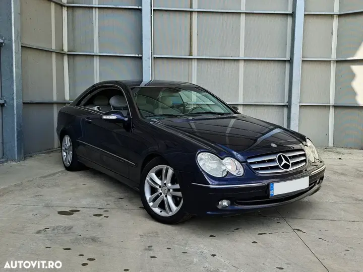 Mercedes-Benz CLK C209