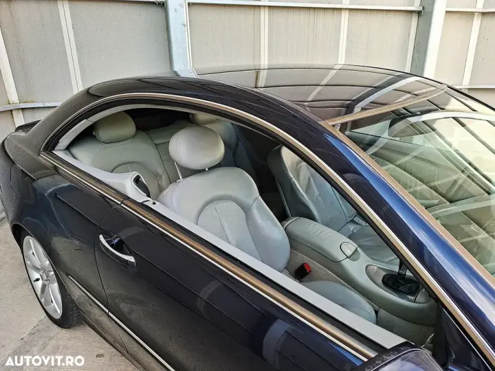 Mercedes-Benz CLK C209