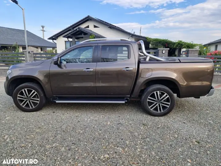 Mercedes-Benz X