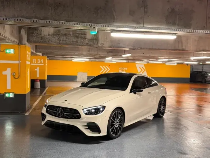 Mercedes-Benz E W213 220 d