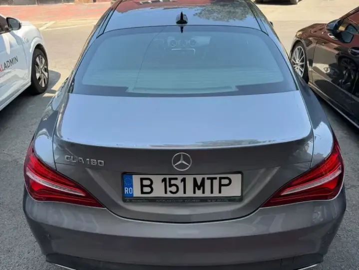 Mercedes-Benz CLA 180 C117