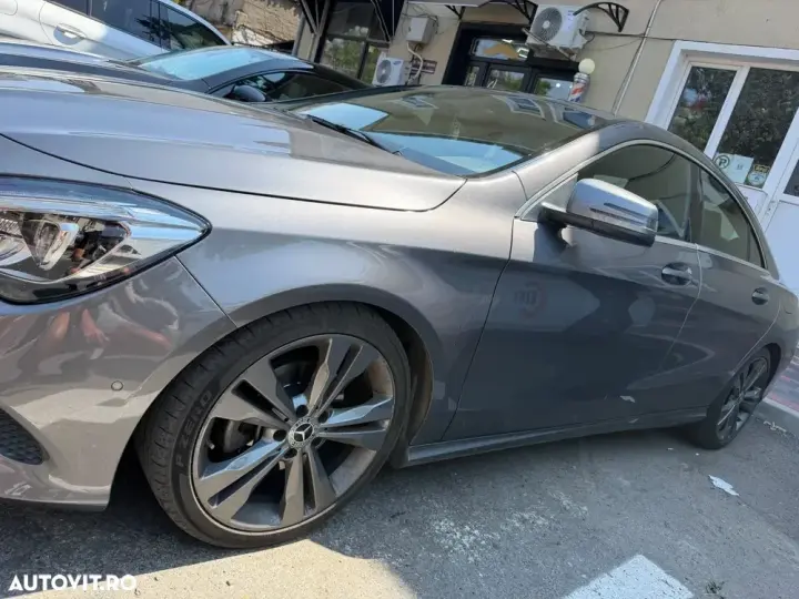 Mercedes-Benz CLA 180 C117