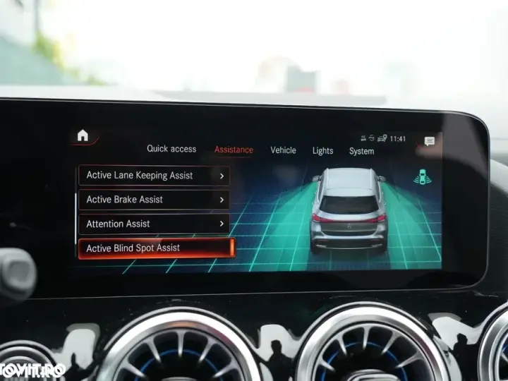 Mercedes-Benz EQA