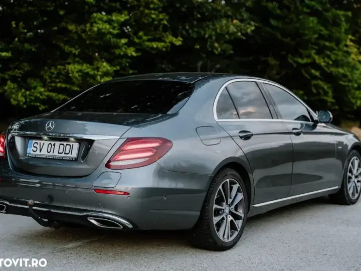 Mercedes-Benz E W213 350e 9G-TRONIC Avantgarde