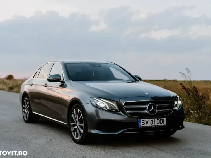 Mercedes-Benz E W213 350e 9G-TRONIC Avantgarde