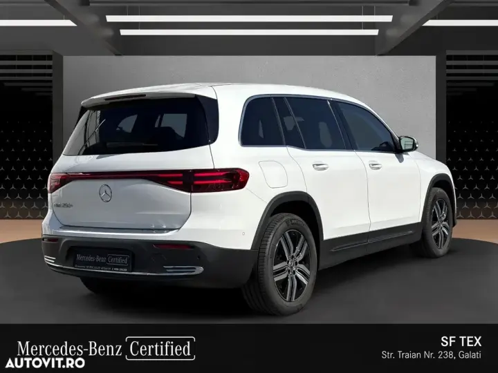 Mercedes-Benz EQB 250+ Electric Art