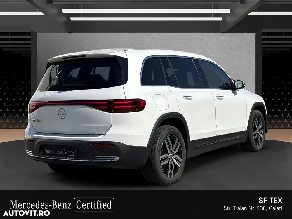 Mercedes-Benz EQB 250+ Electric Art — imagine 2