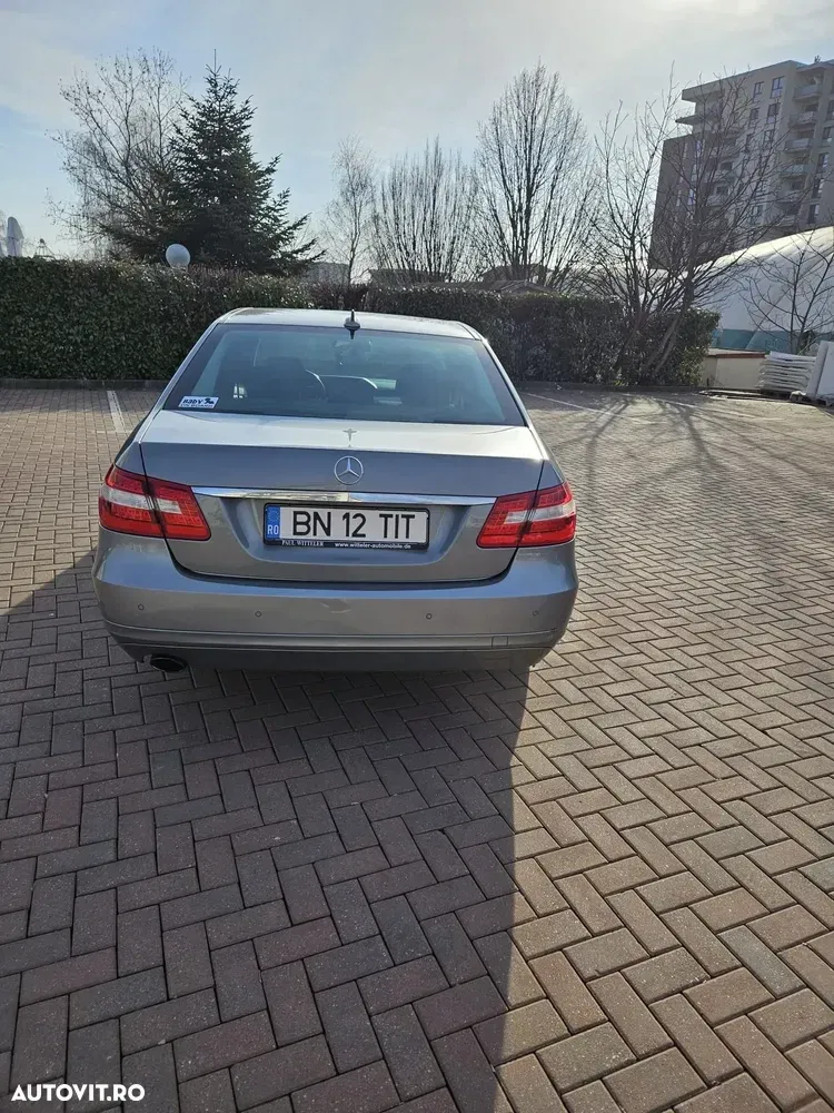 Mercedes-Benz E W212 200 CGI BlueEFFICIENCY 7G-TRONIC Avantgarde — imagine 5