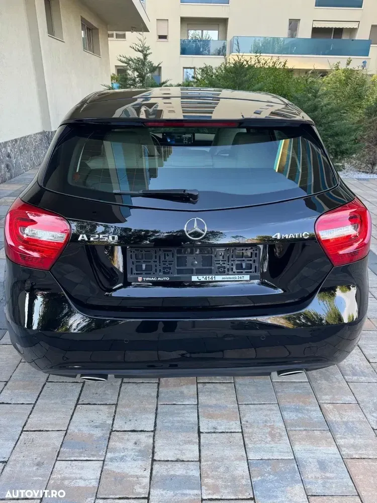 Mercedes-Benz A 250 W176 4Matic BlueEfficiency Aut. — imagine 4