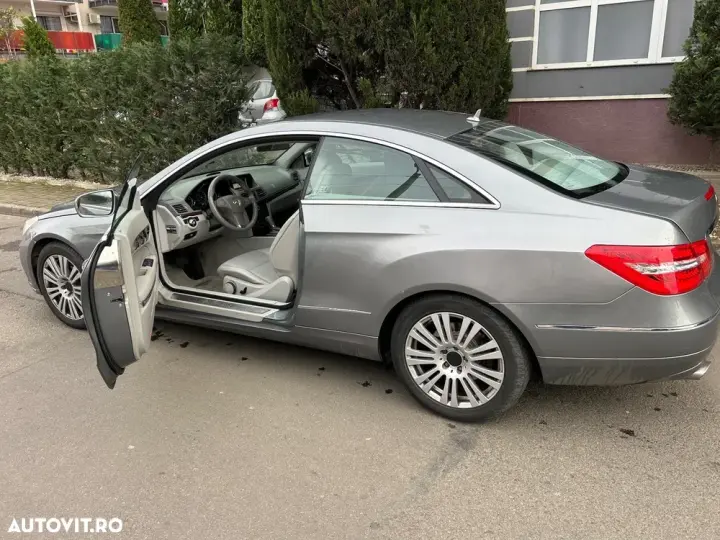 Mercedes-Benz E W212