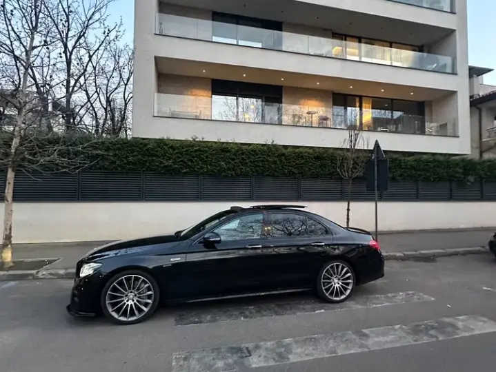 Mercedes-Benz E W213 43 AMG 4MATIC Aut.