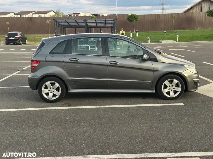Mercedes-Benz B 200 W245