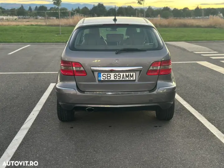 Mercedes-Benz B 200 W245
