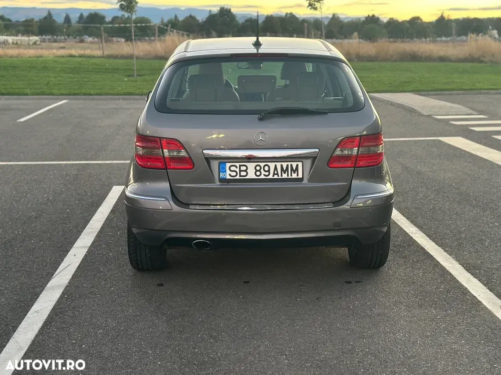 Mercedes-Benz B 200 W245 — imagine 3