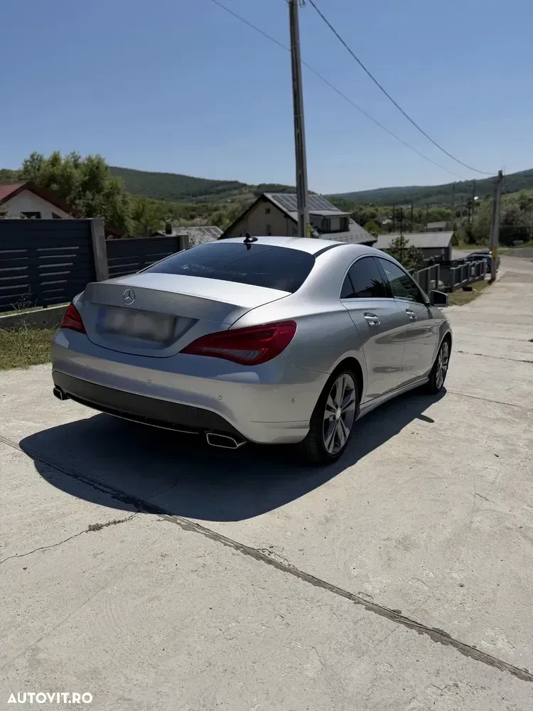 Mercedes-Benz CLA 180 C117 — imagine 5