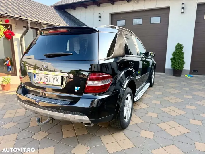 Mercedes-Benz ML W164