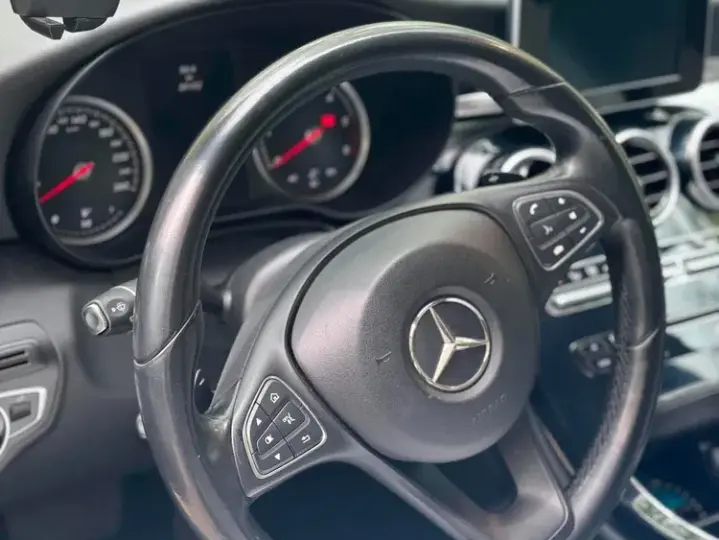 Mercedes-Benz C 180 d 7G-TRONIC